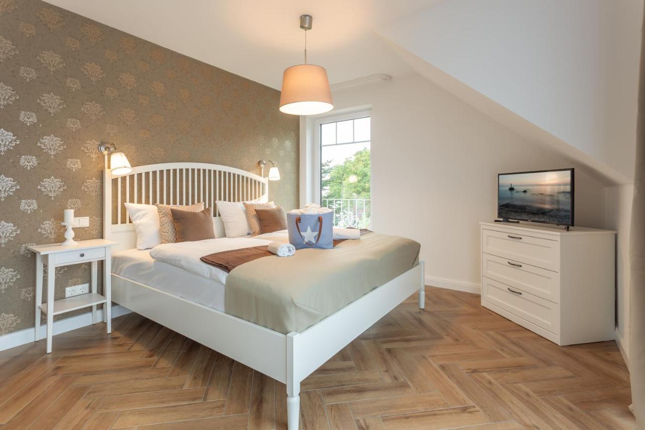 Kapitaenshaus Mit Sauna Und Kamin Holiday home Sellin (Rugen)